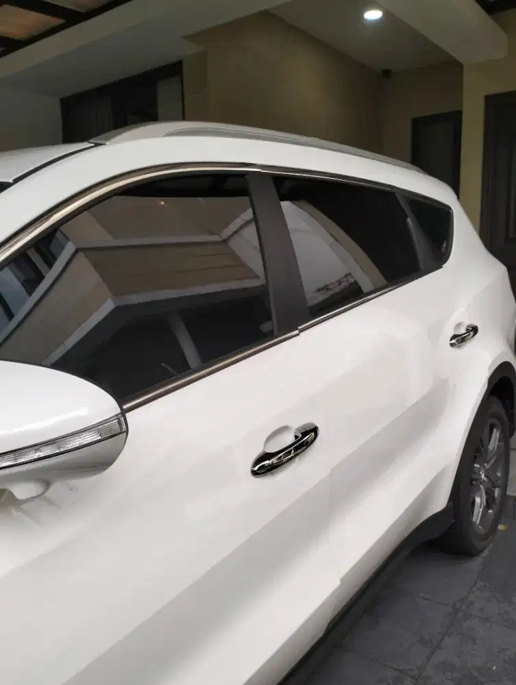 Bengkel pasang kaca film mobil