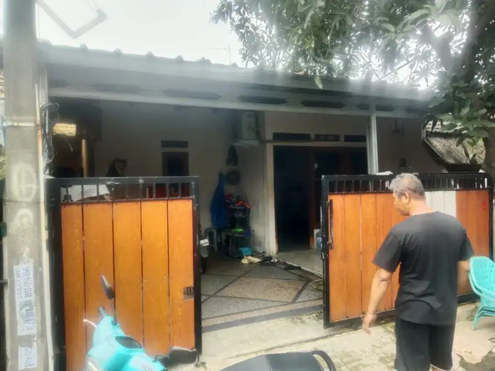 Dijual rumah rapi di harapan indah Bekasi ( Andre)