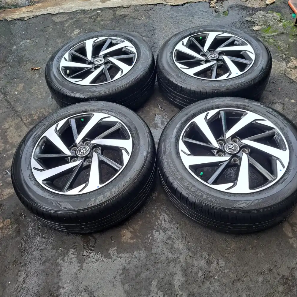 Velg rush ring 17 original toyota rush bisa tt