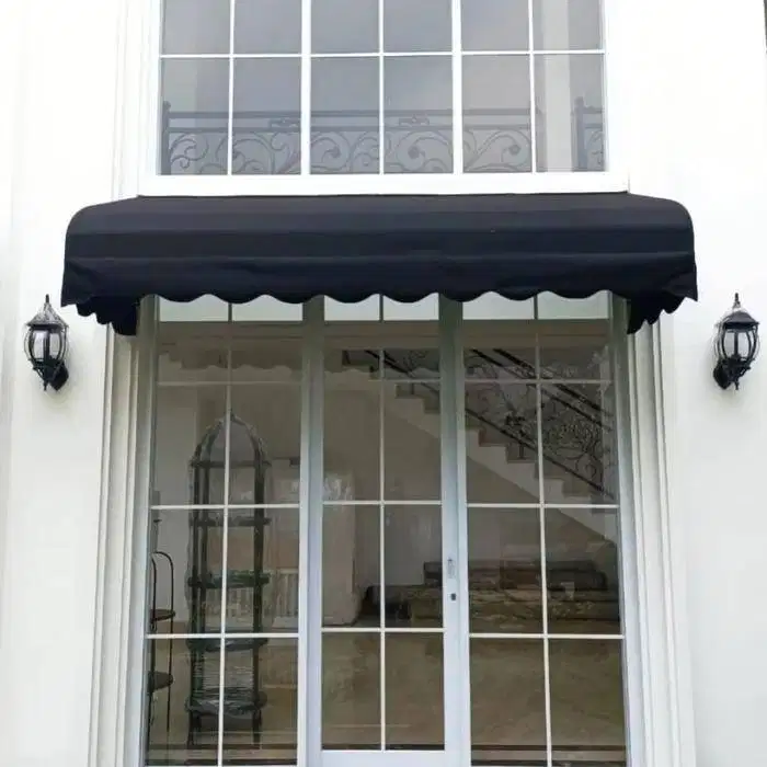 Kanopi Kain Awning Elegan, Solusi Teduh & Estetis untuk Hunian Anda