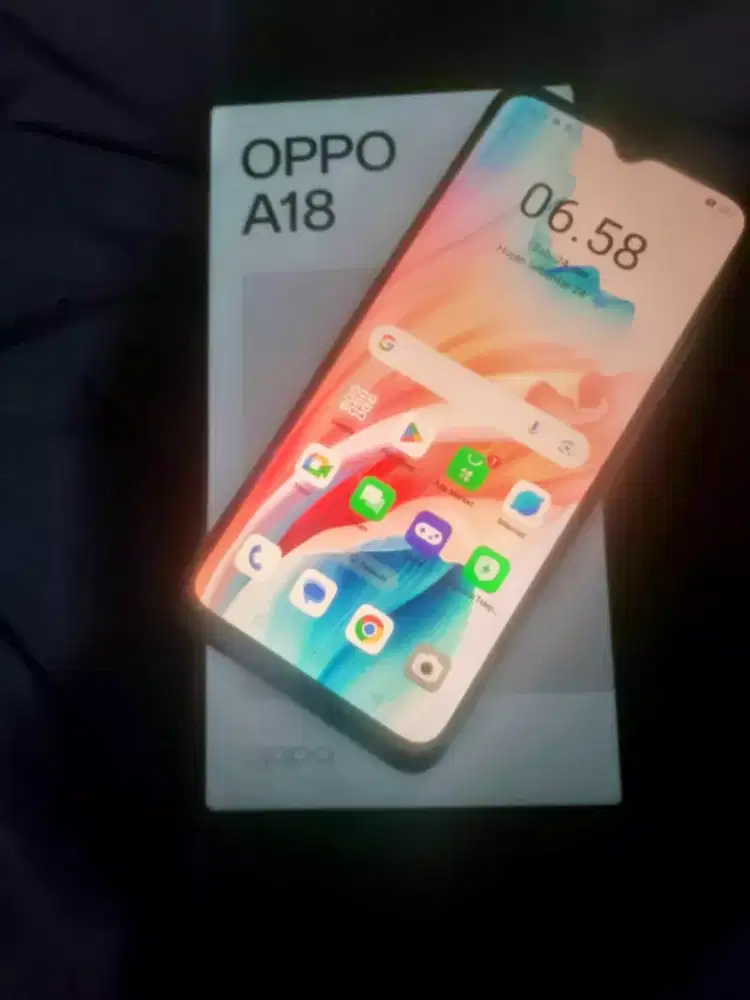 OPPO A18 RAM4+4 INTERNAL 128