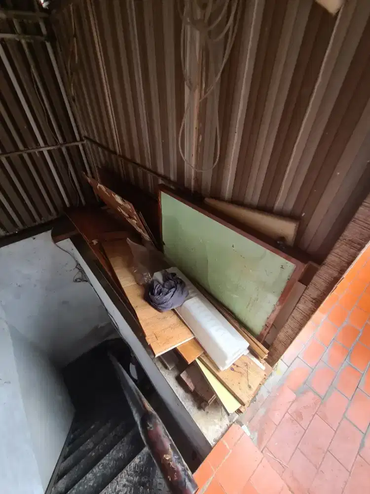 Kayu bekas & triplek bekas