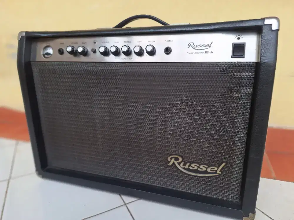 Ampli Amplifier Gitar Russel RG-60