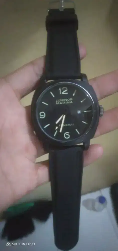 Jam tangan pria