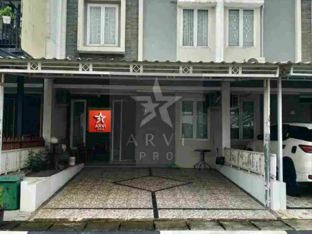 Disewakan / Dijual Rumah 2 Lantai Di Sakura Regency 3 Bekasi Timur