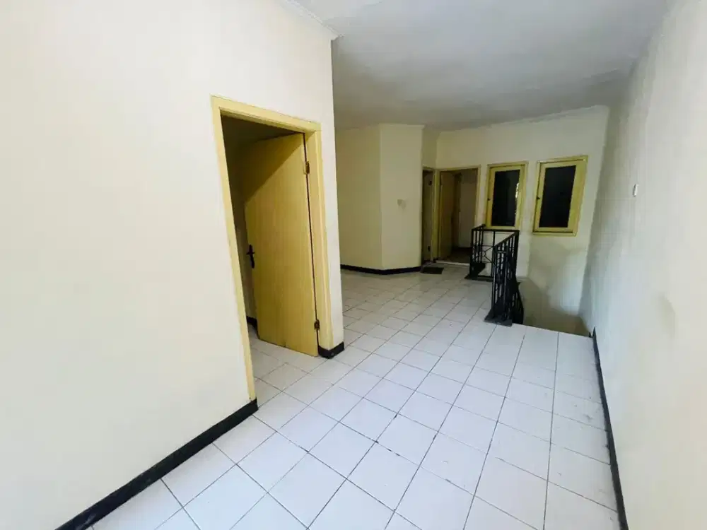 SEWA Ruko Center Point 3 Lantai, Kenjeran, Surabaya Timur