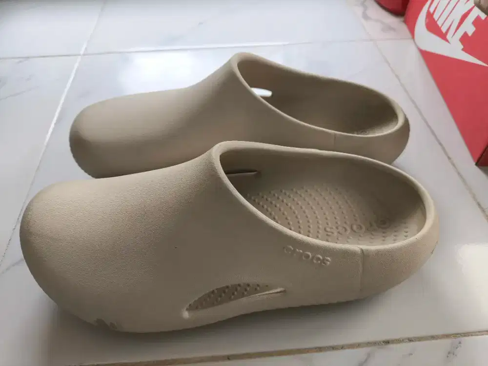 Crocs mule preloved white