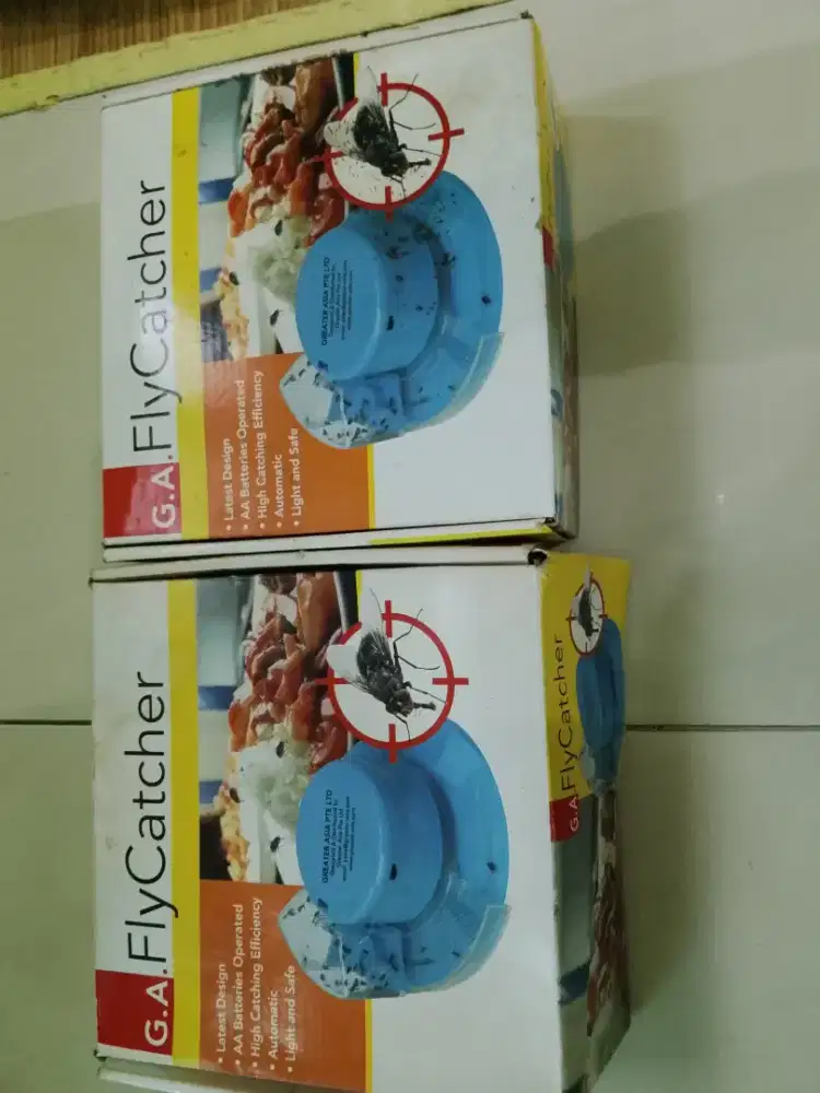 Tempat nangkap lalat bisa ditaruh di dapur atau di meja makan