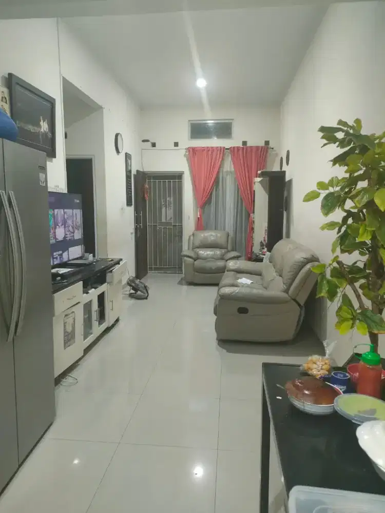 Rumah satu lantai greenvile ciganitri