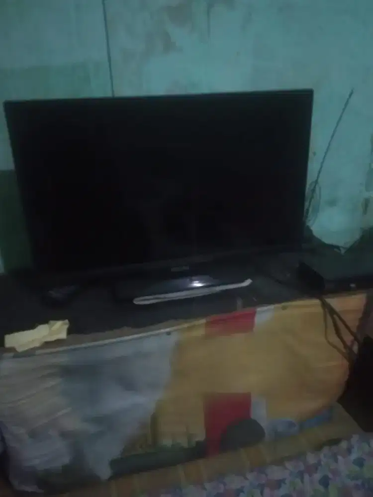 Tv Philips 32 inc + setobox