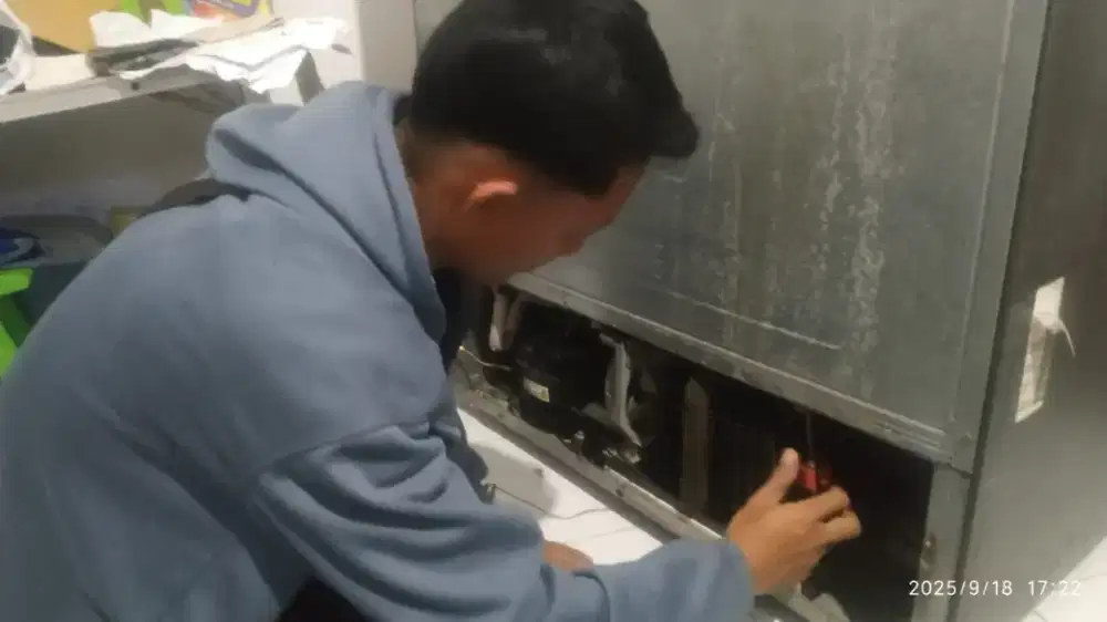 SERVICE PERBAIKAN WATER HEATER KULKAS DISPENSER MESIN CUCI DLL