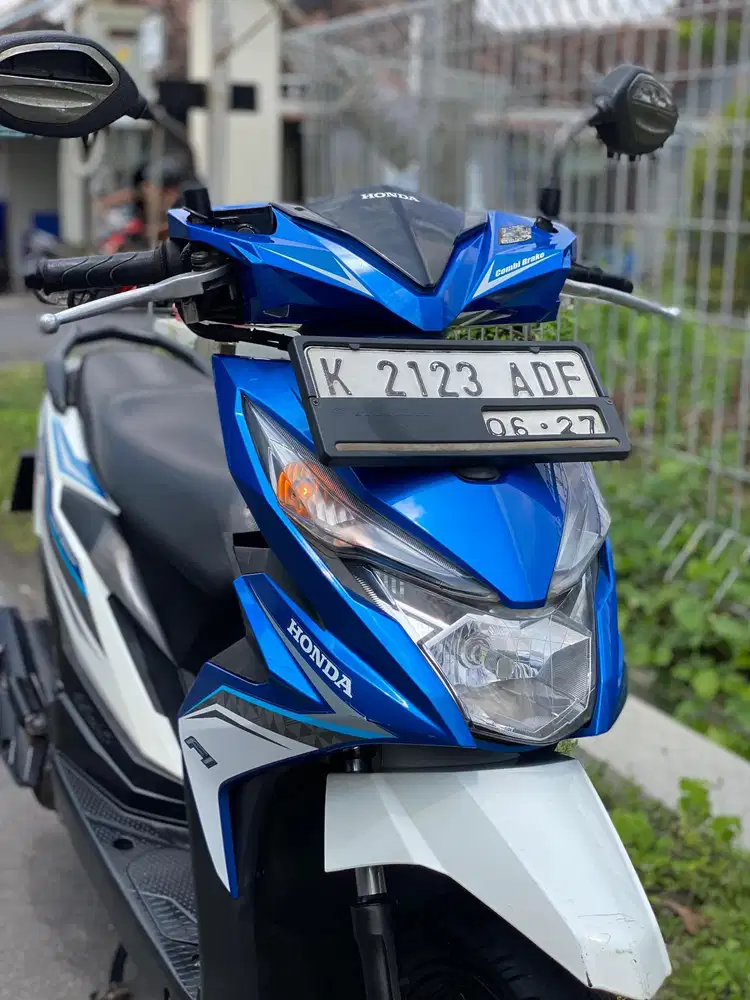 Honda Beat ECO FI ESP ISS 2017 White Blue