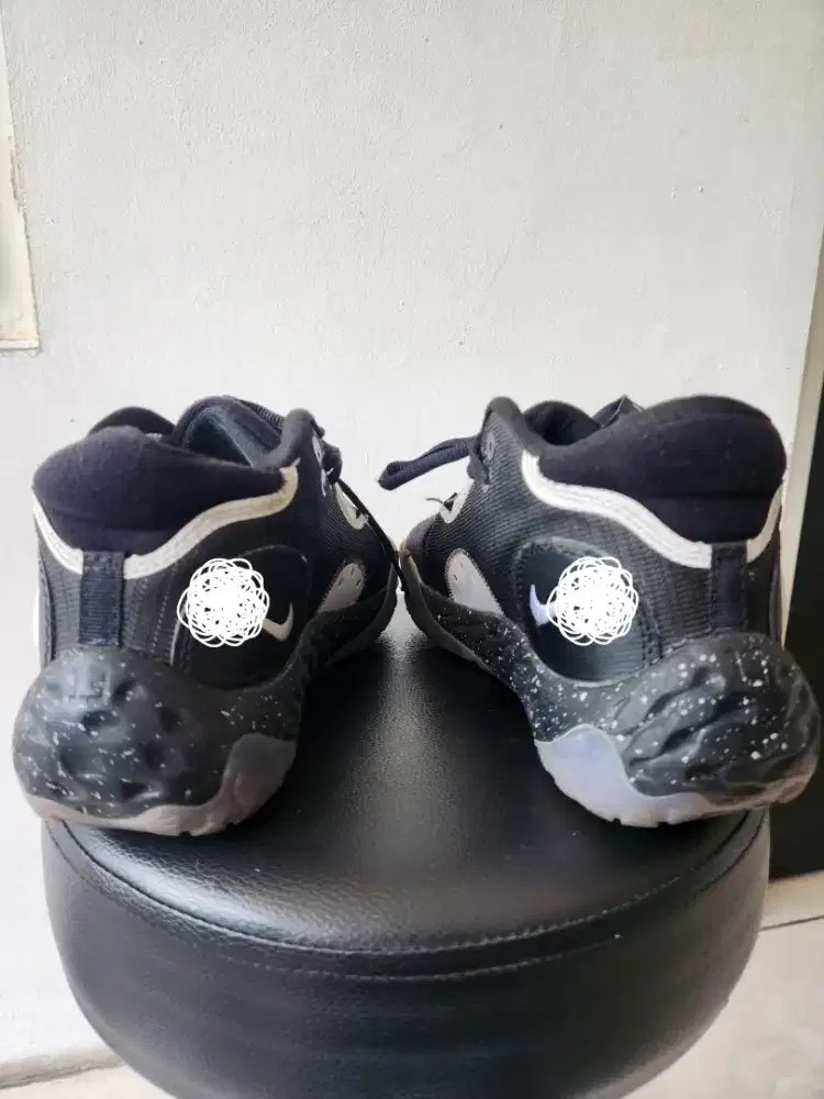 Sepatu Anak Basket, walking shoes BLACK WHITE 36/36.5Cm