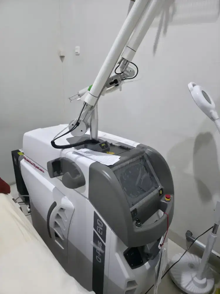 Laser Eropa Qswitch 1064/532 Quanta System dijual cepat aja