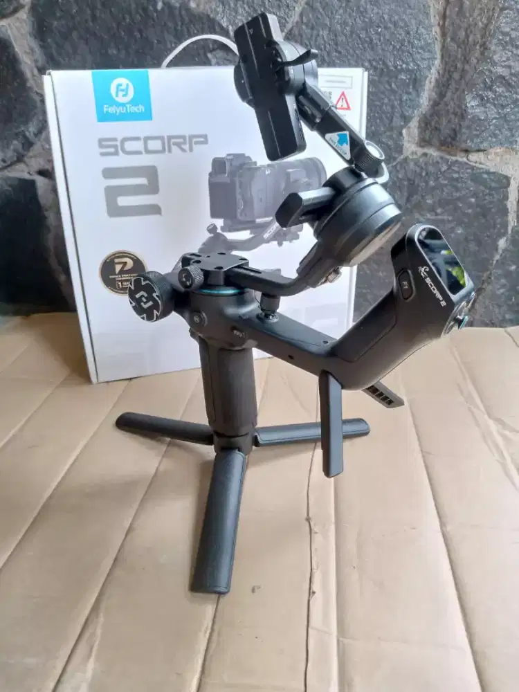 Gimbal Stabilizer Kamera Feiyu Scorp 2 Mulus Like New