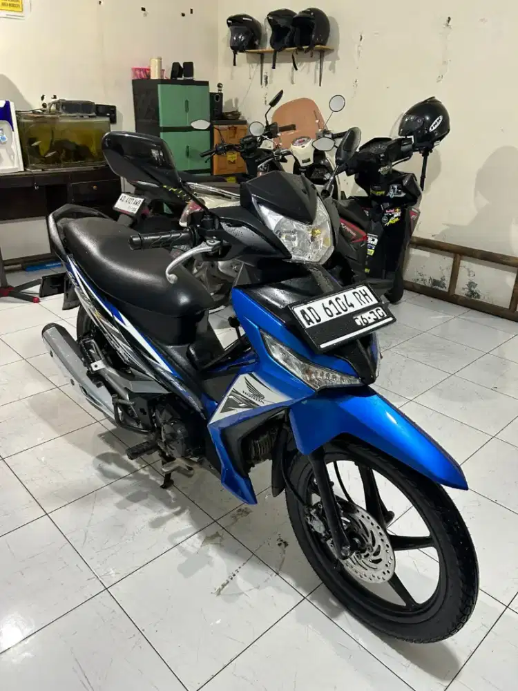 Supra 125 fi Plat AD