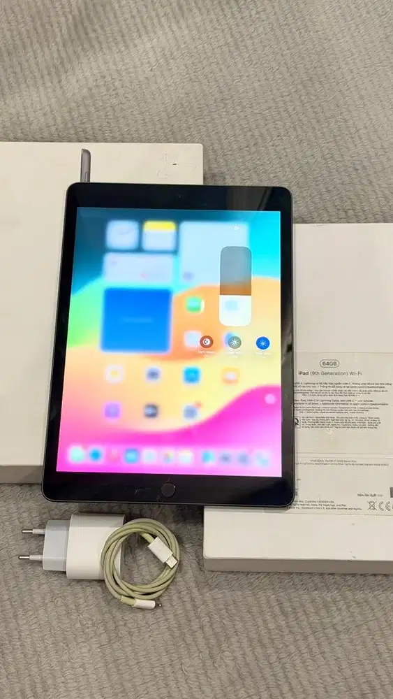 Ipad Gen 9 Grey 64GB Wifi Only Lengkap