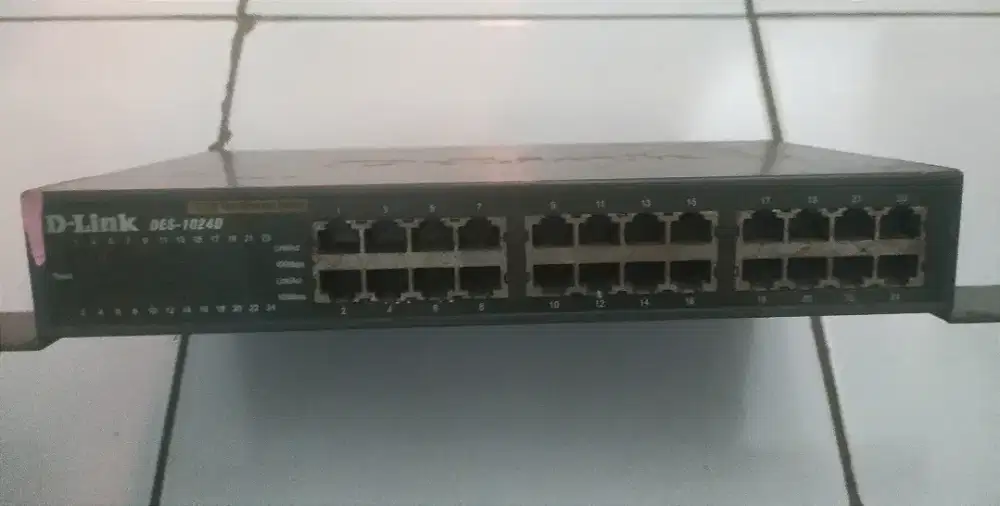 Switch hub D-Link 24 port, normal