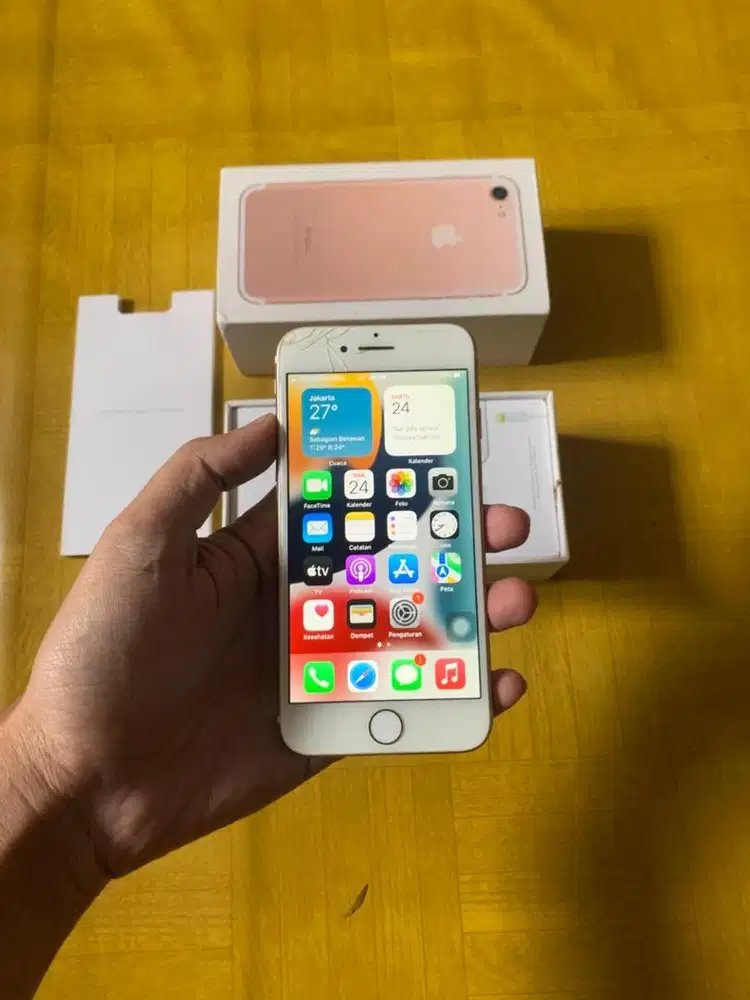 Iphone 7 128GB Fullset