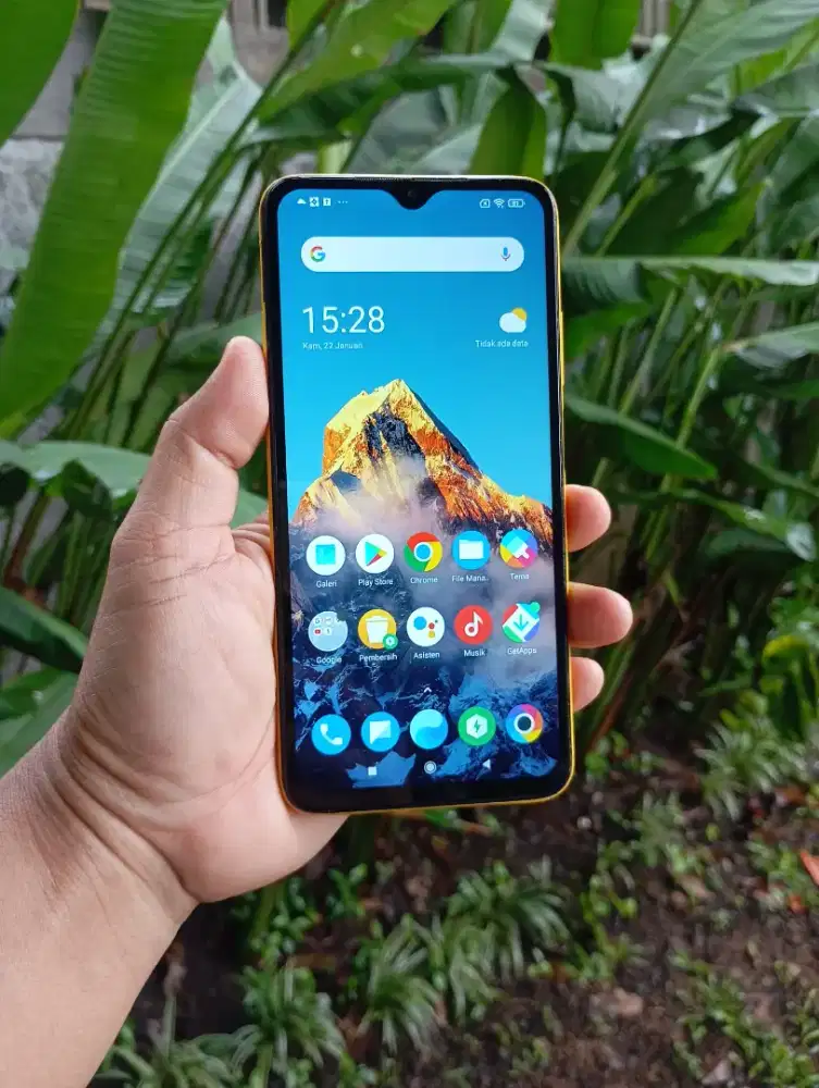 Poco m3 ram 6+2/128 batre 6000