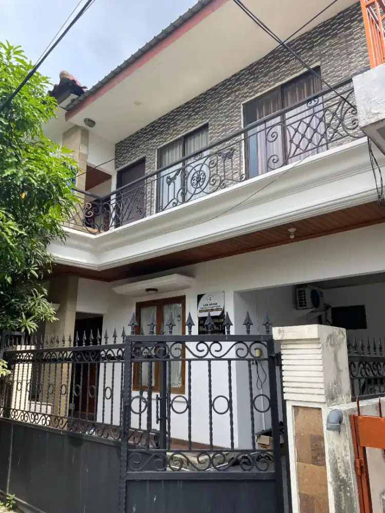 Dijual Rumah 2 lantai di Rawamangun,Jakarta timur