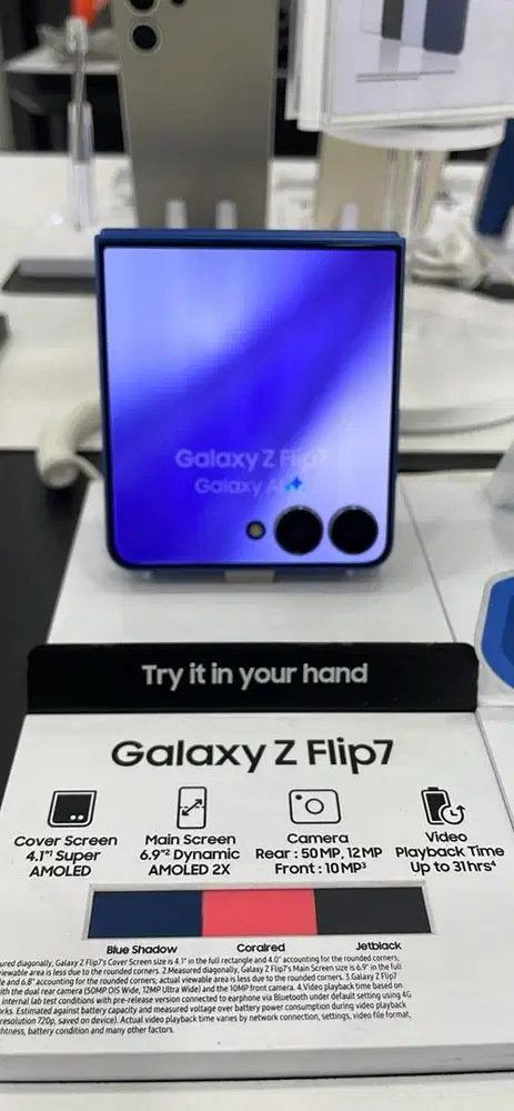 S Galaxy Z Flip 7