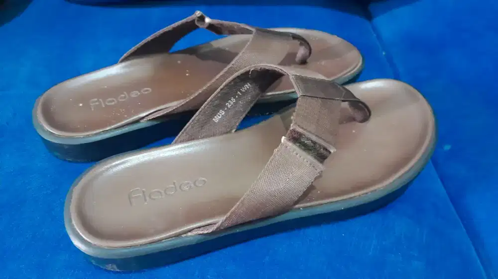 Jual Sendal casual merek Fladeo MDS 235-1 ori (second)