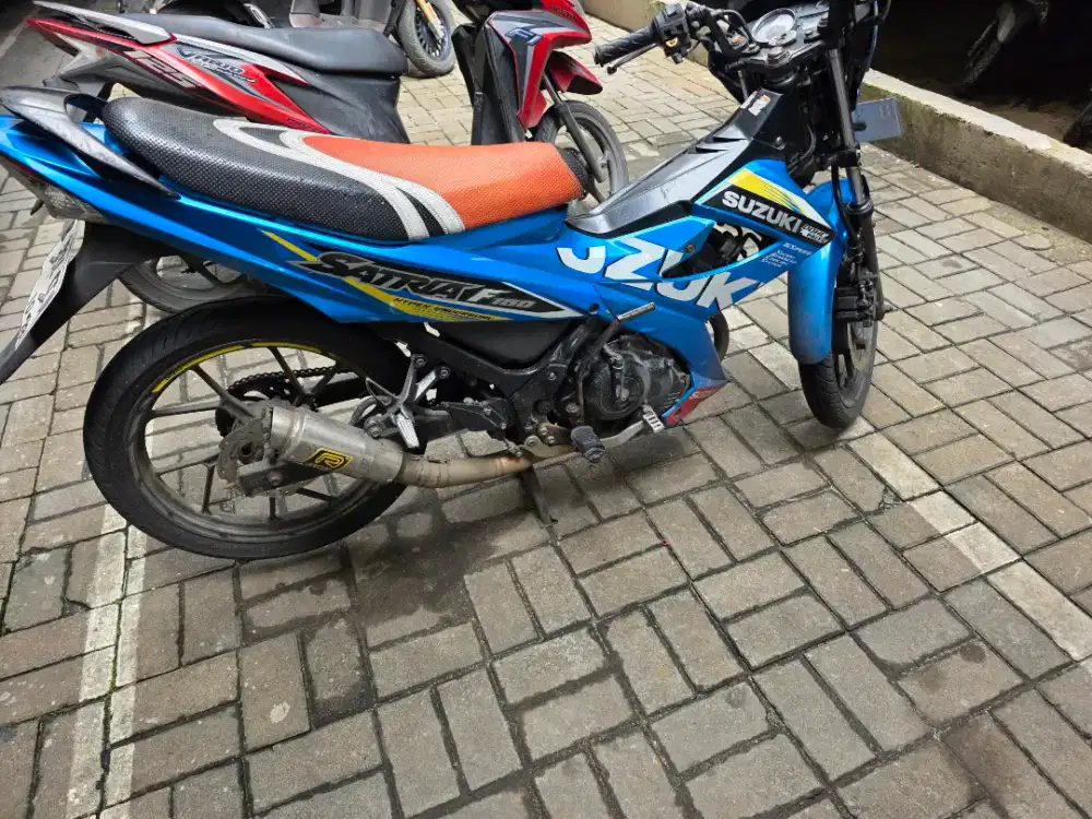 Satria fu 150 biru