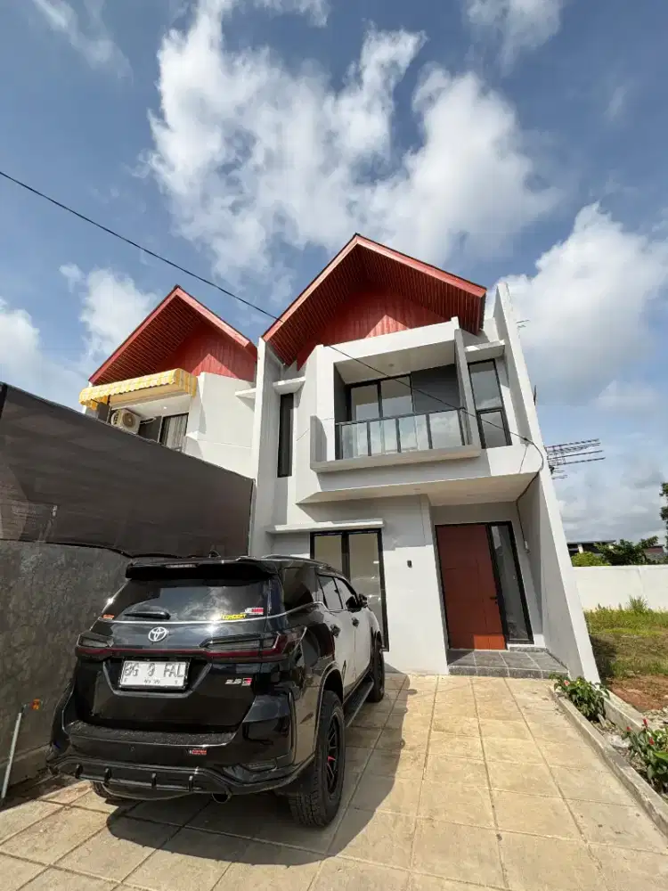 Rumah Mewah Impian Qiana Town House