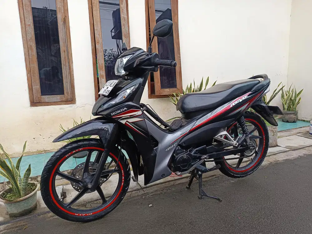 DI jual cepat Revo cw 2014 siap pakai