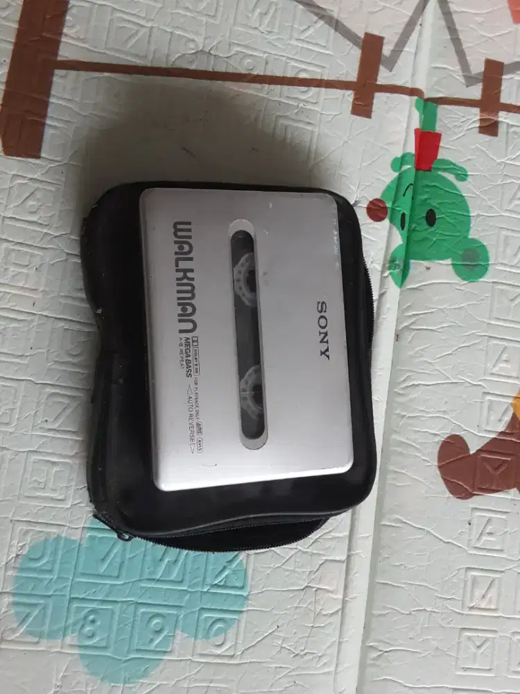 Sony Walkman digital antik
