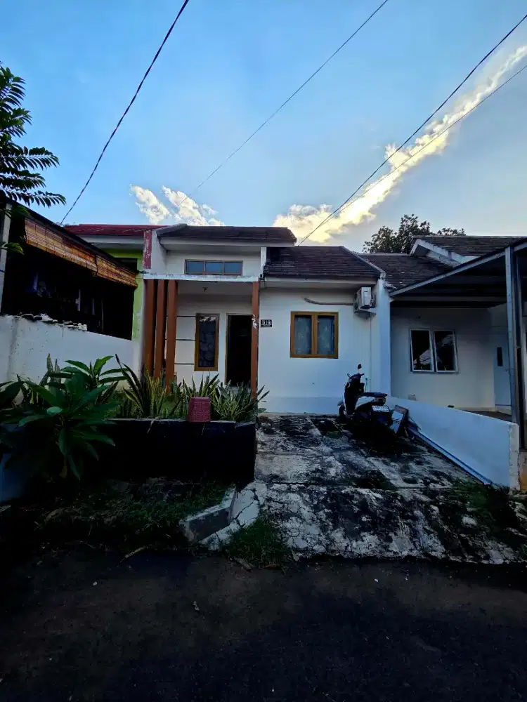 Dijual cepat rumah LT81 pondok petir kamar mandi cantik