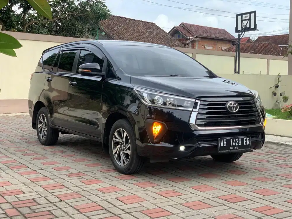 Toyota kijang inova reborn V 2.4 disel matic solar diesel innova at
