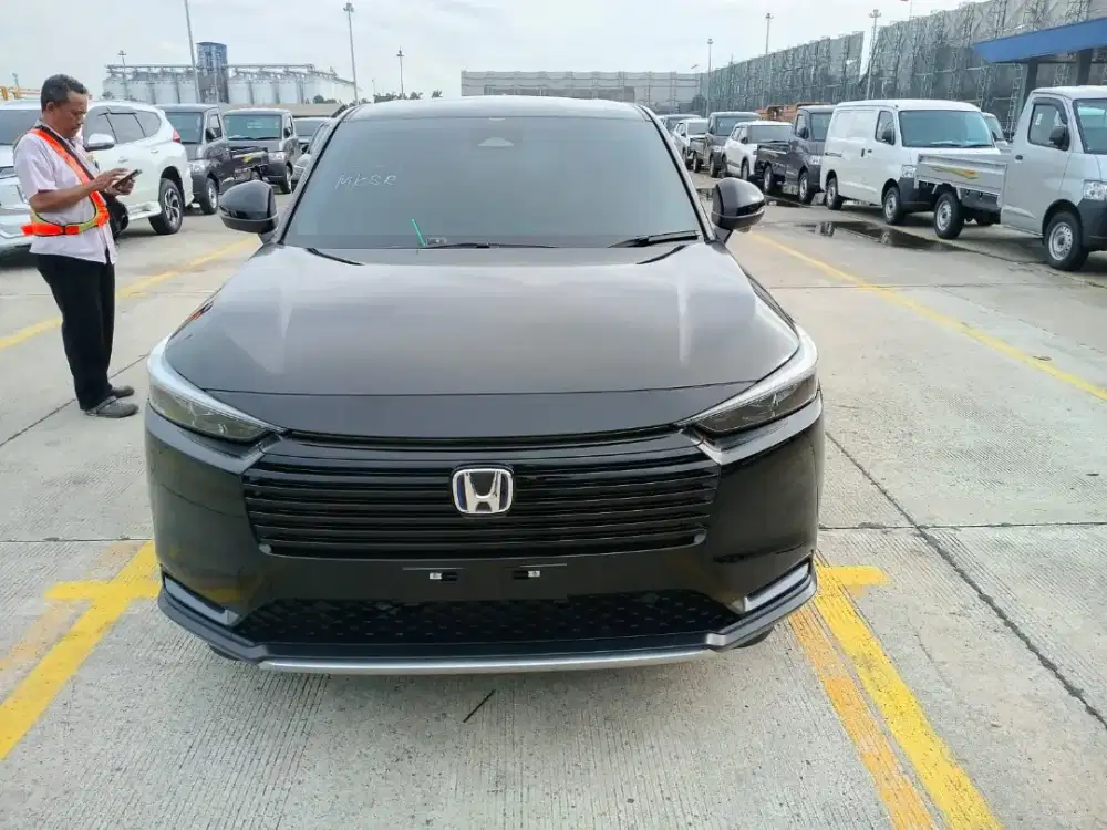 Hrv E cvt Hybrid tahun 2025