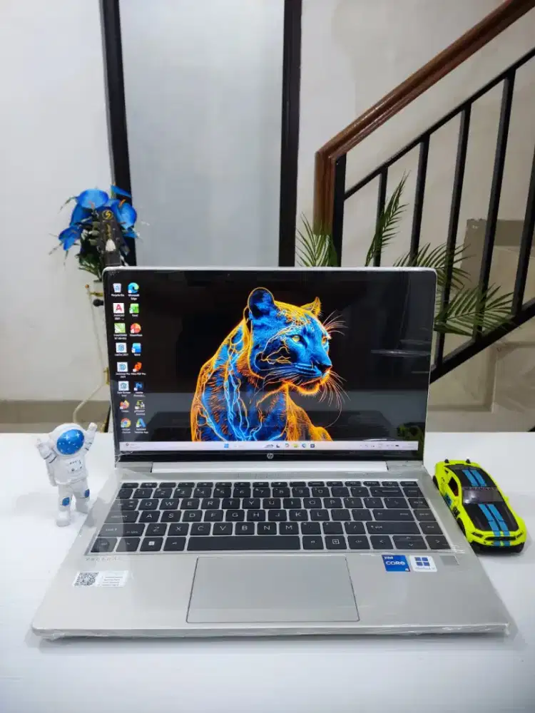 HP Probook G8 -T88 SUPERSLIM Alumunium [RAM 16GB/SSD 512GB]