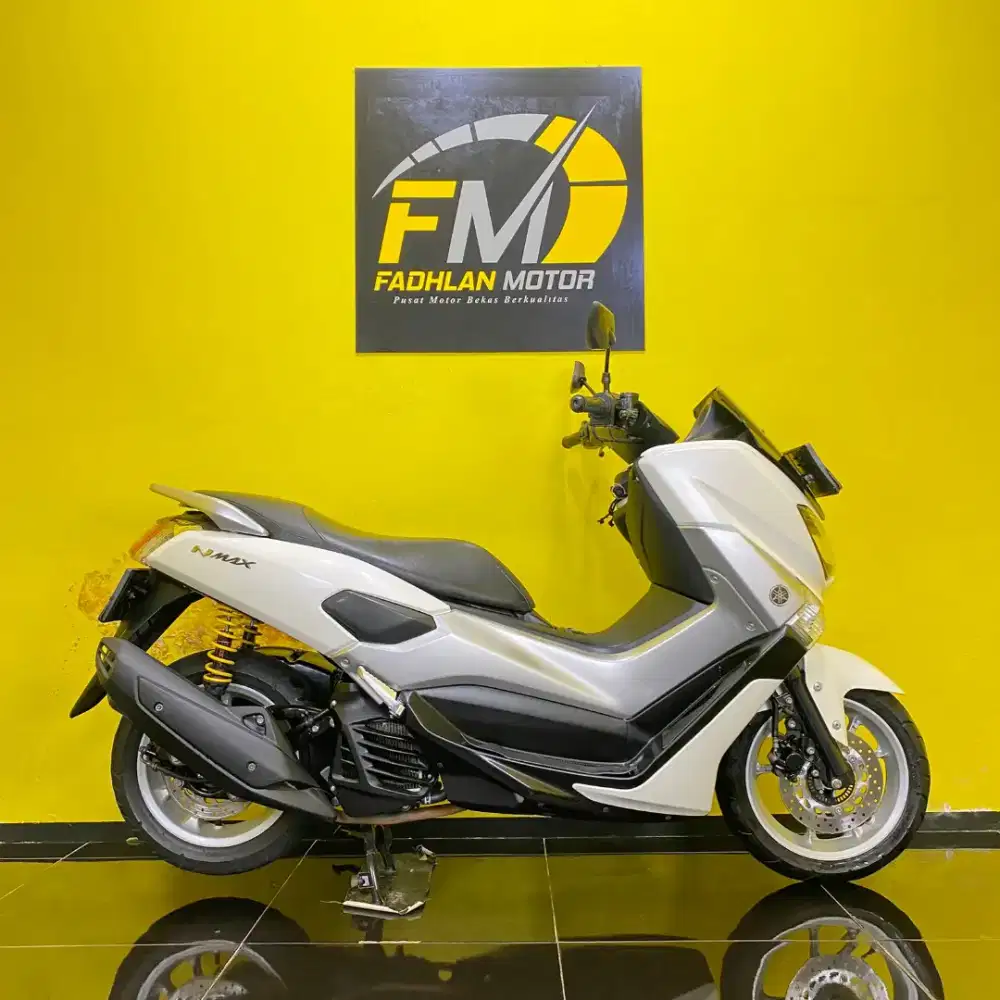 Yamaha Nmax Tahun 2017 pajak on Gress siap pakai