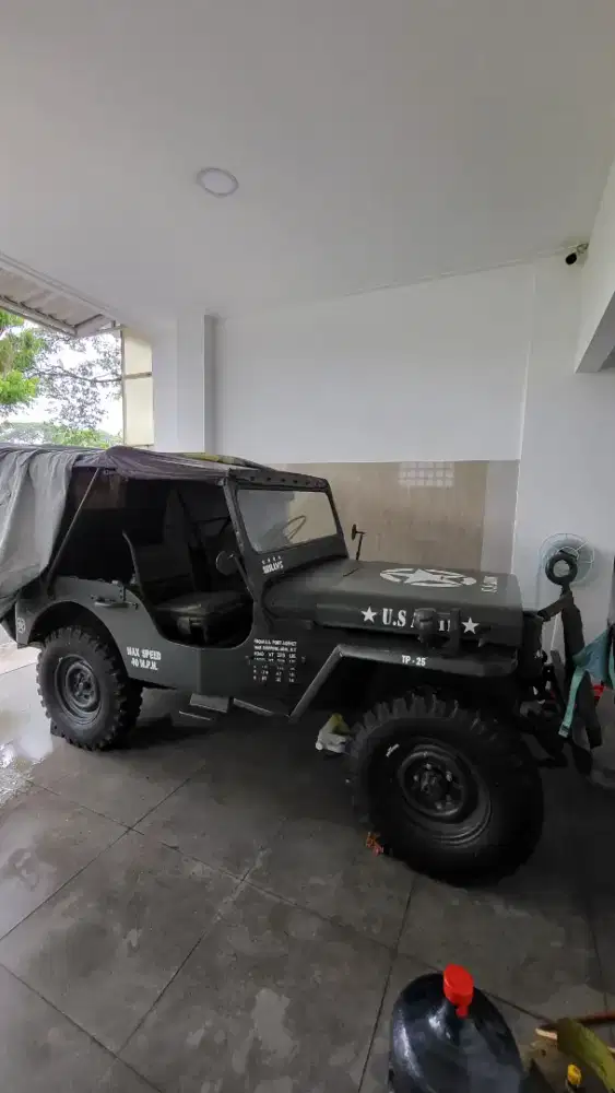 Jeep Willys Antik Istimewa