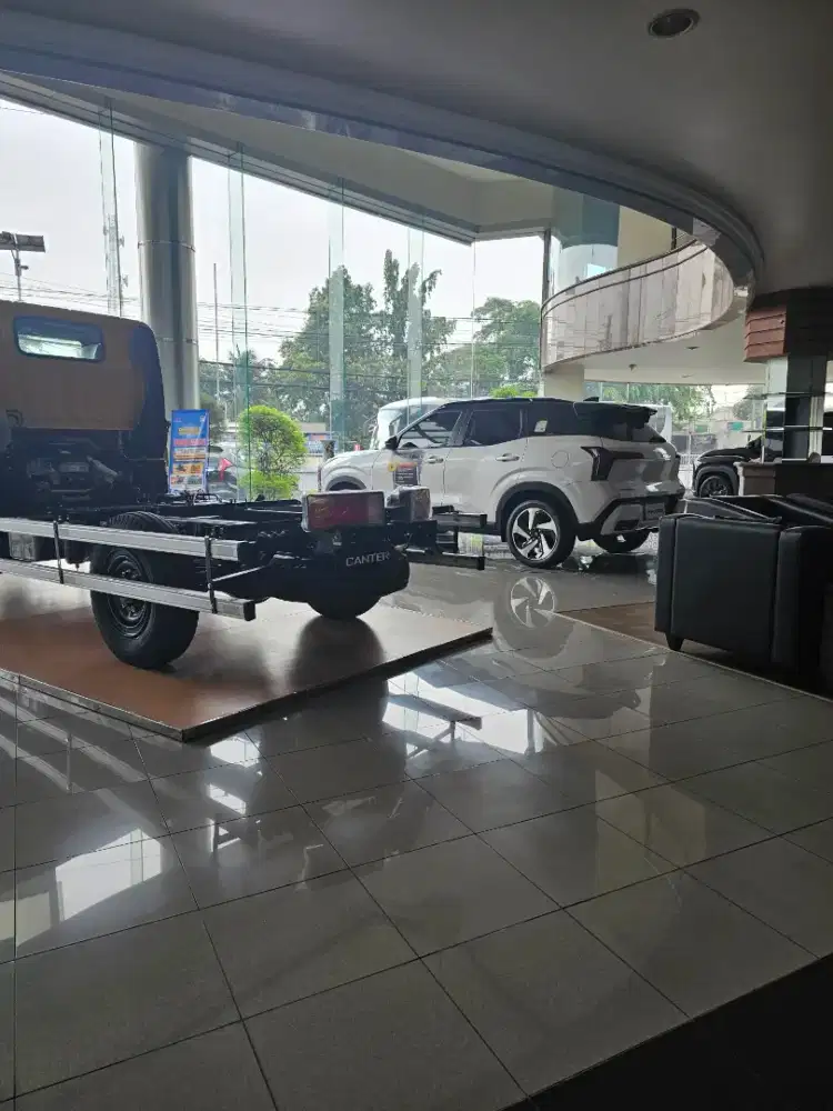 Di Butuhkan Salesman/Saleswati