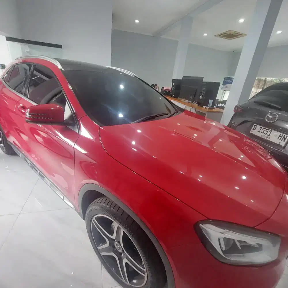 Mercedes Benz GLA 200 Metic 2017