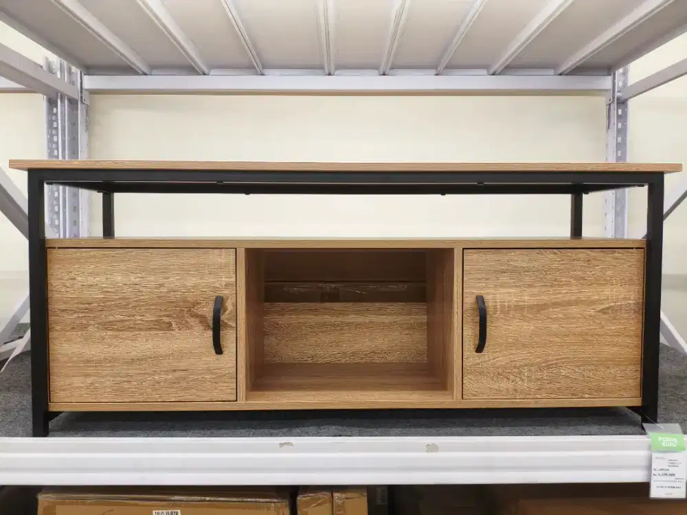 Rak TV Selma Petra – Cokelat Oak, Fungsional & Kokoh