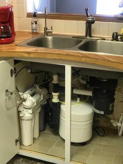 Mesin RO 100–500 GPD — Teknologi Pemurnian Air Berbasis Riset untuk Ai