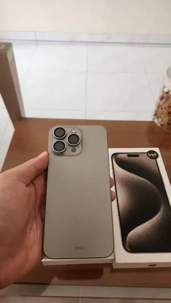 Iphone 15 promax 256 pure titanium ibox
