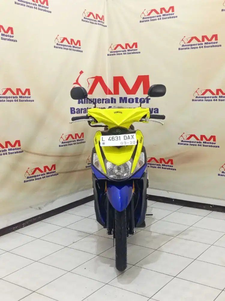 Km 2 Ribu Yamaha Mio M3 125 Tahun 2024 warna Hitam kuning