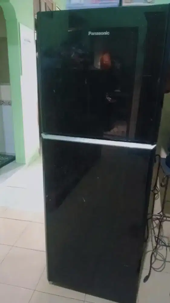 Proloved Kulkas panasonic 2 pintu