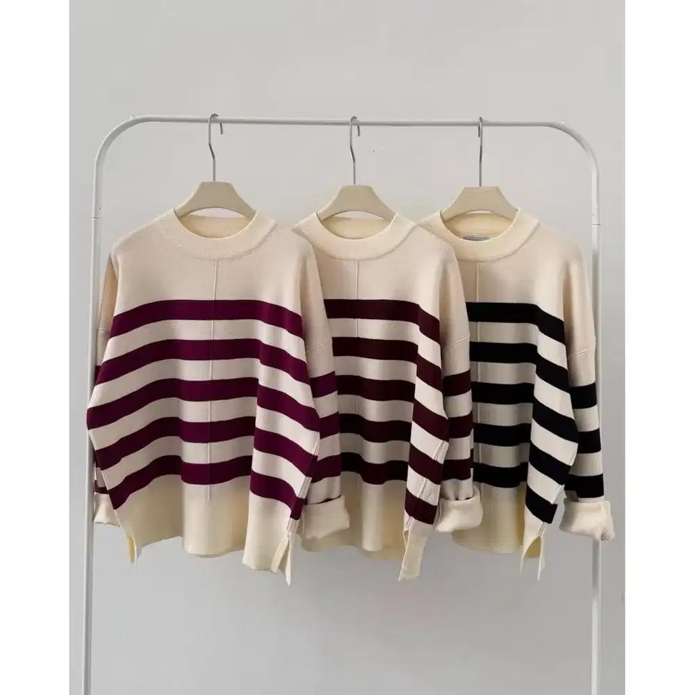 Gonegani Diora Sweater- Maroon