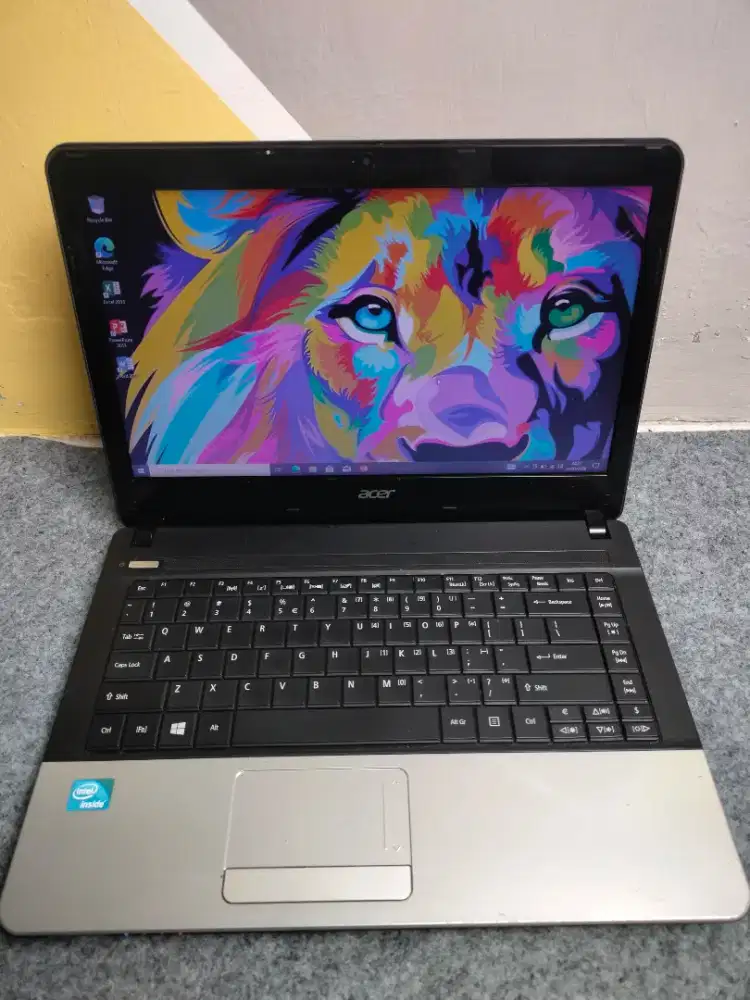 Laptop Acer 471 lancar