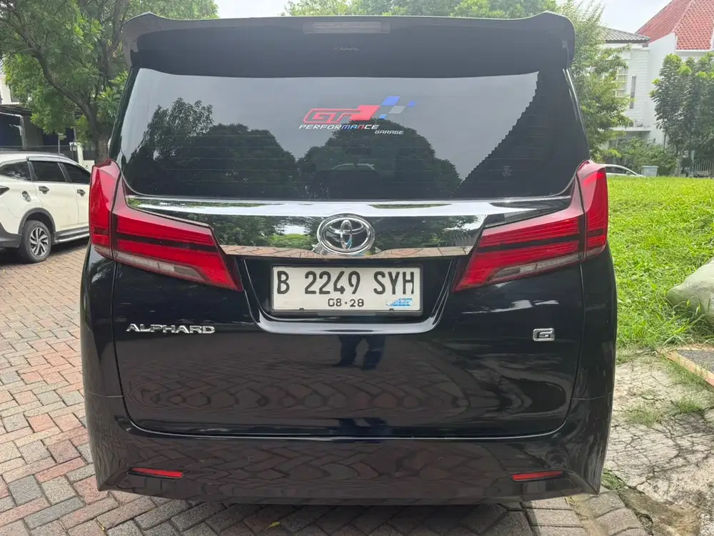 Toyota Alphard 2018 Bensin