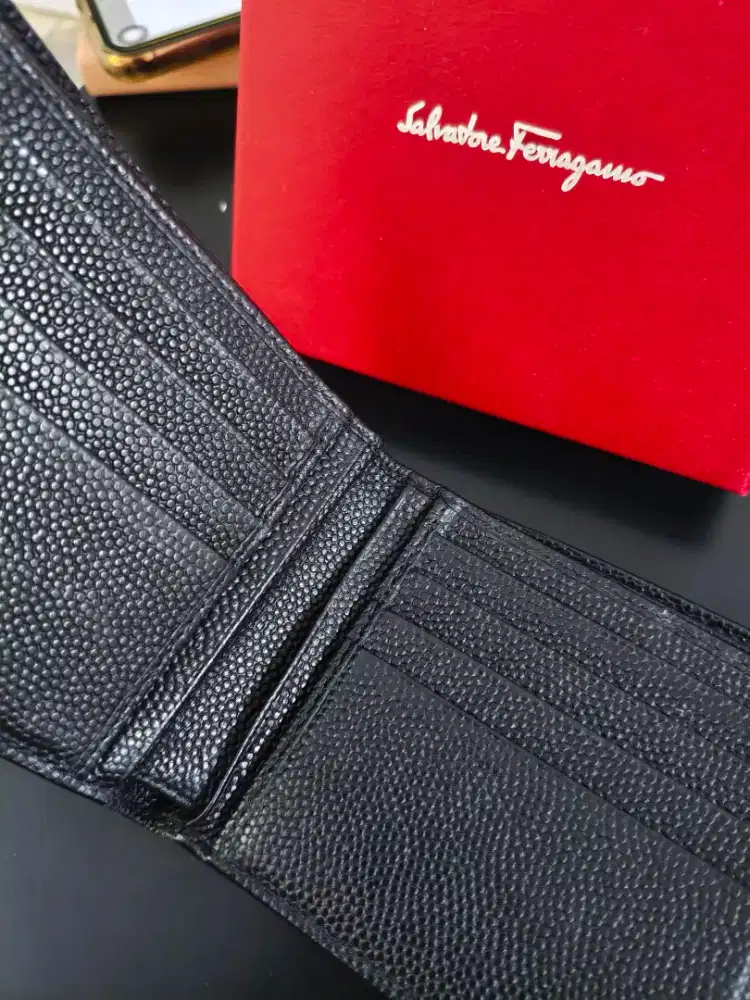 Salvatore Ferragamo Men Wallet - Original