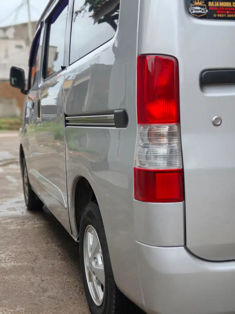 ANTIK, Kilometer rendah 70 ribu Daihatsu Gran max D 1.3 2015 Bensin