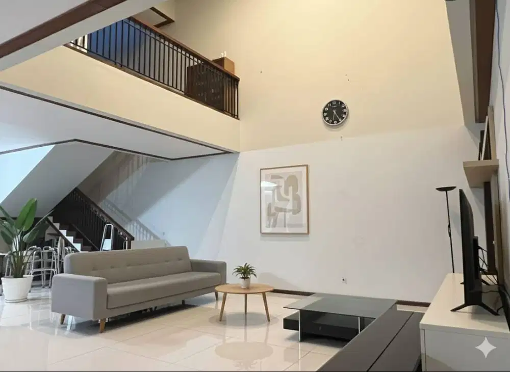 Dijual Rumah Baru Minimalis di Komplek Setraduta Bandung